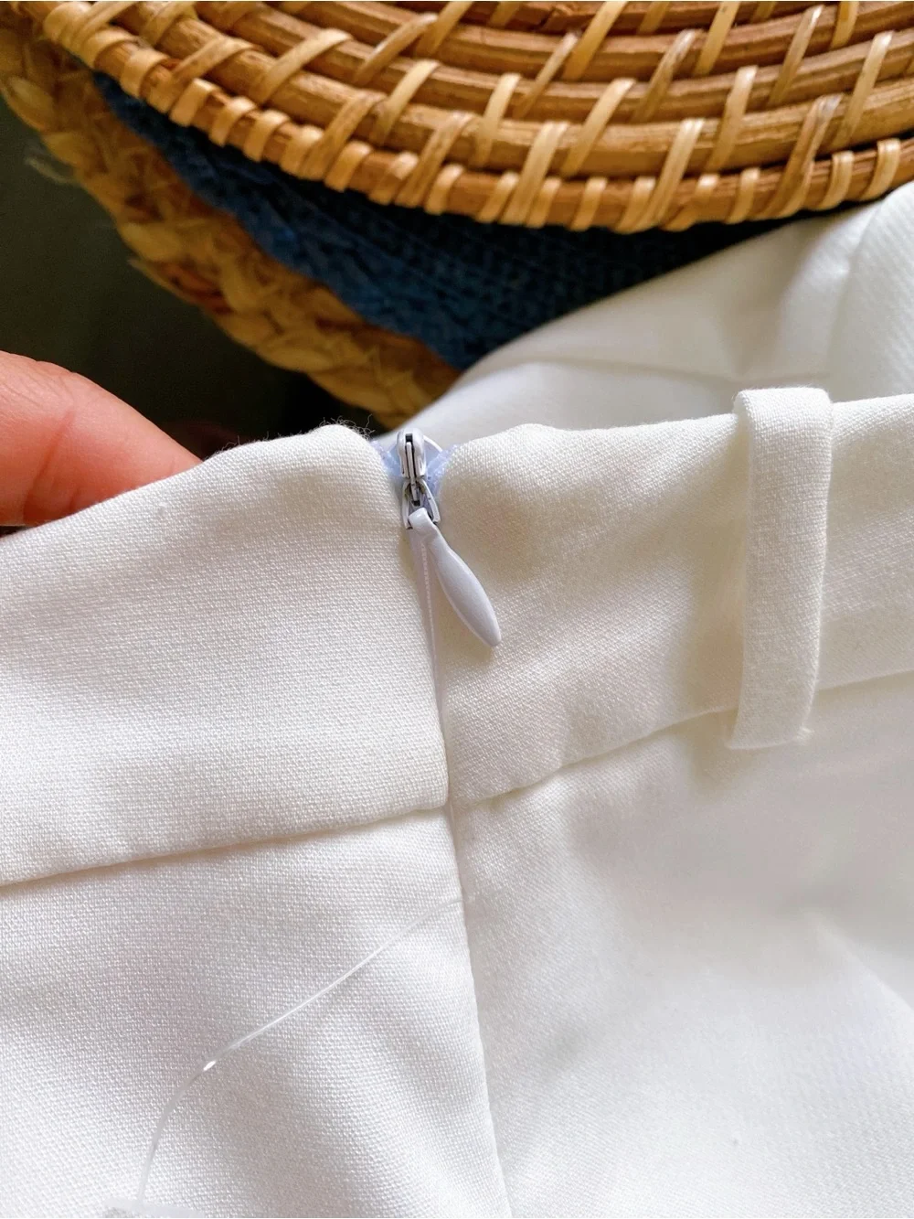 ZARA Women's White High-Waist Tailored Culottes Pant! 🤍